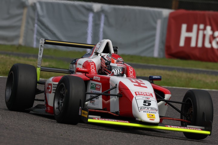 第3戦、第4戦ともポールポジションは三井優介（HFDP RACING TEAM）