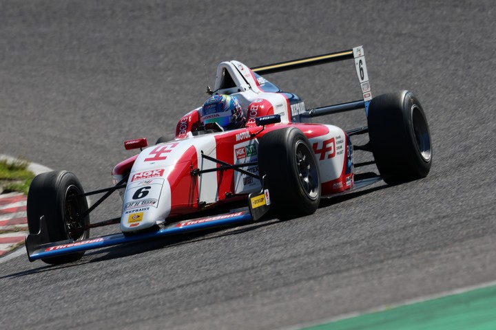 決勝3位は野村勇斗（HFDP RACING TEAM）