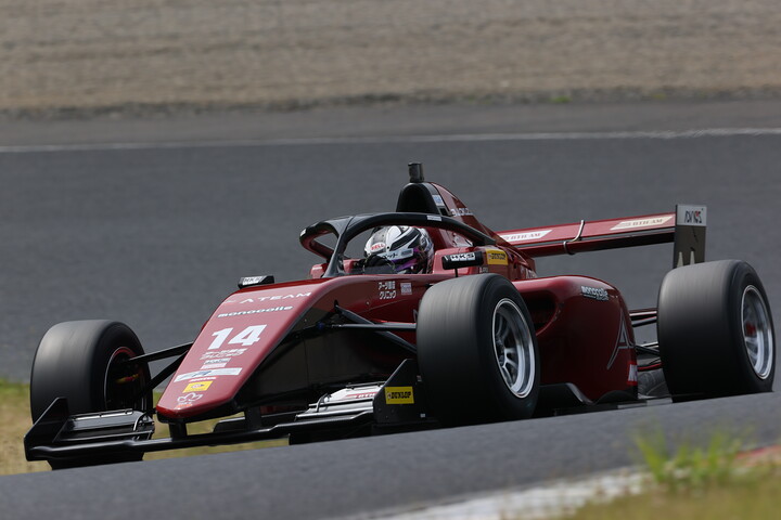 レース6予選4位、レース8予選3位の奥住慈英（Buzz Racing）