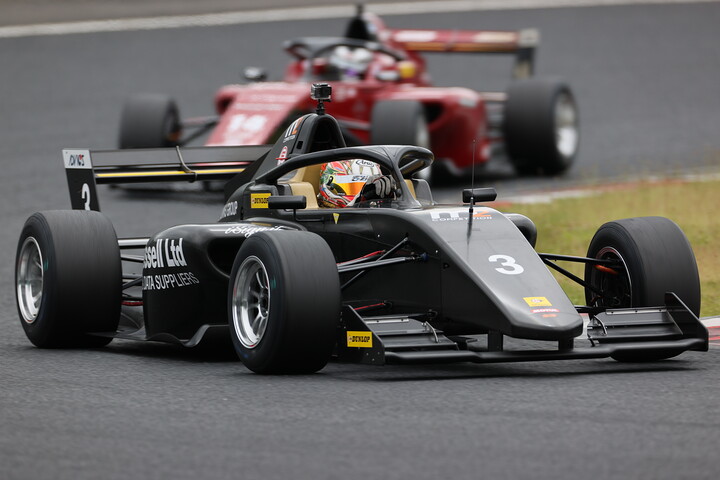 決勝3位は金丸ユウ（Sutekina Racing）