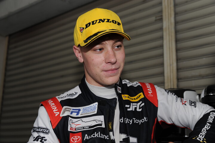 優勝したリアム・シーツ（SUTEKINA RACING TEAM）