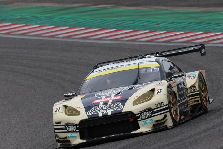 GT300クラス決勝2位はmuta Racing GR86 GT（堤優威／平良響／加藤寛規）