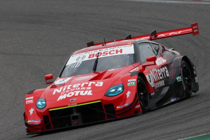 GT500クラス優勝と思われたNiterra MOTUL Z（千代勝正／高星明誠）はペナルティーで降格し4位