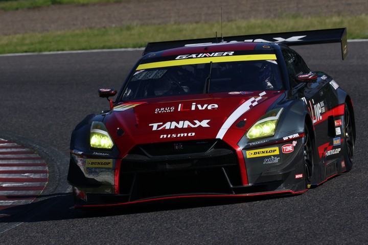GT300クラス予選2位はGAINER TANAX GT-R（富田竜一郎／石川京侍／塩津佑介）