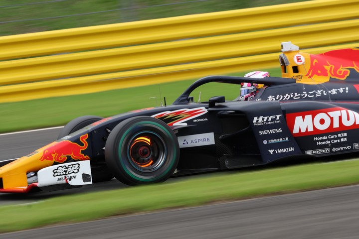 優勝はリアム・ローソン（Red Bull MOTUL MUGEN SF23）