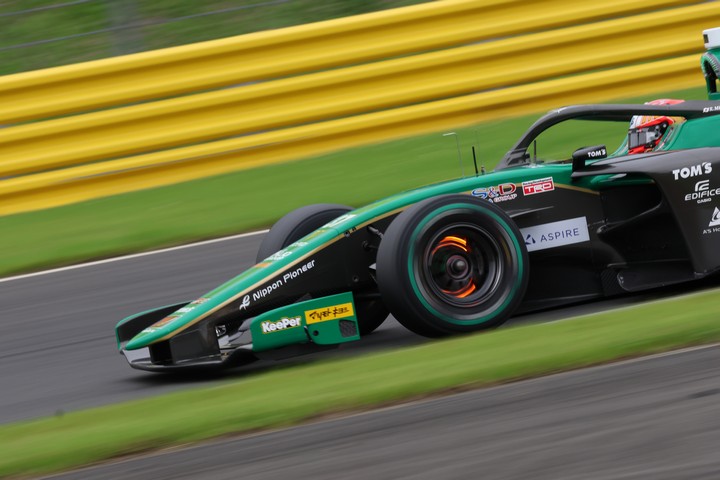 決勝3位は宮田莉朋（VANTELIN TOM'S SF23）