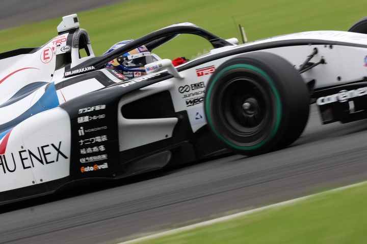 フリー走行2回目：2位は平川亮（ITOCHU ENEX TEAM IMPUL SF23）