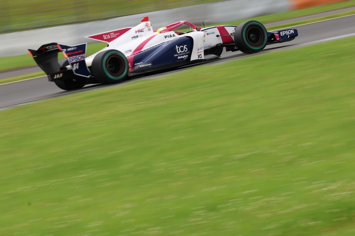 フリー走行2回目：3位は山本尚貴（TCS NAKAJIMA RACING SF23）