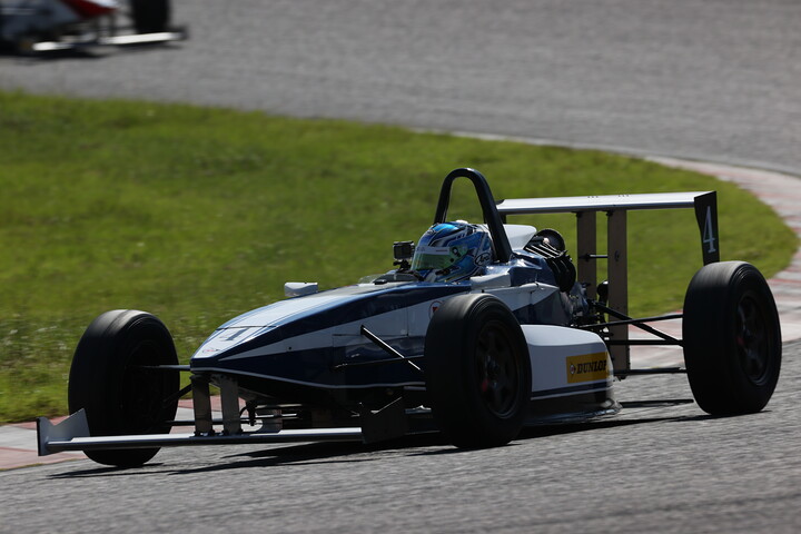 決勝4位は新原光太郎（TAKE FIRST KK-SII）