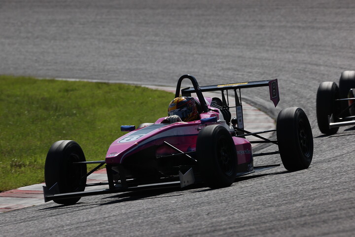 決勝2位は新原光太郎（TAKE FIRST KK-SII）