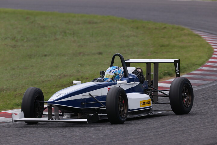 予選6位は新原光太郎（TAKE FIRST KK-SII）