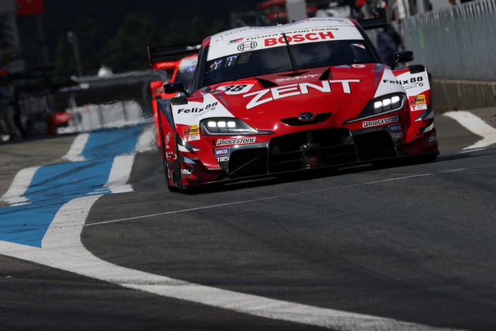 公式練習：GT500クラス3位はZENT CERUMO GR Supra（立川祐路／石浦宏明）