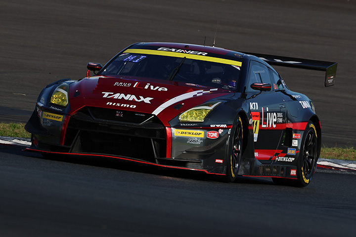 GT300クラス予選3位はGAINER TANAX GT-R（富田竜一郎／石川京侍／塩津佑介）