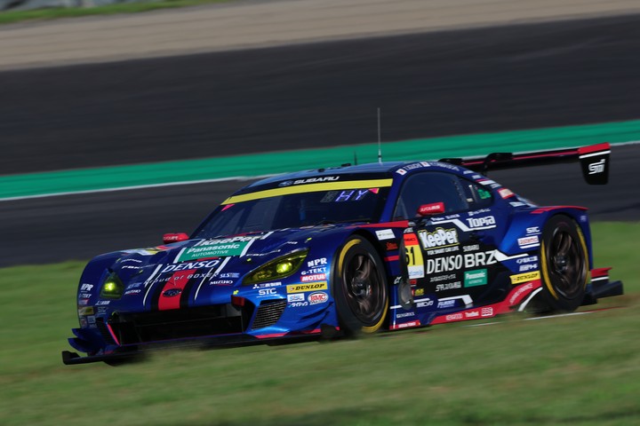 GT300クラス決勝3位はSUBARU BRZ R&D SPORT（井口卓人／山内英輝）