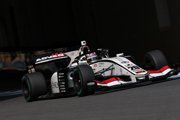 フリー走行2回目：3位は平川亮（ITOCHU ENEX TEAM IMPUL SF23）