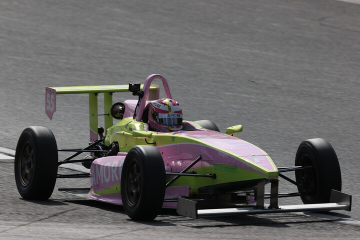 決勝5位は板倉慎哉（AMORE TOKYO Fレーシング）