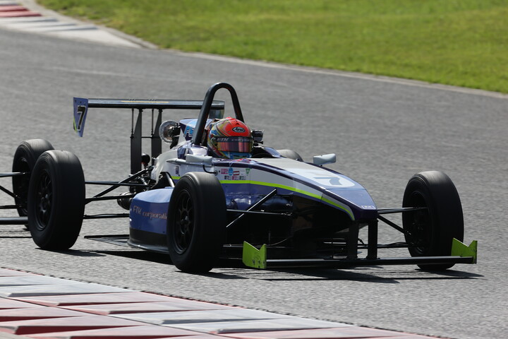 決勝6位は髙口大将（レヴレーシングKK-SII）