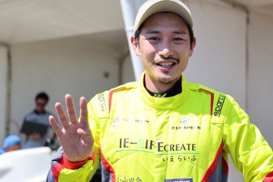 予選4位の小田部憲幸(いえらいふZAP 10V ED)