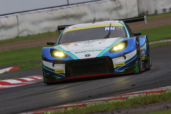 GT300クラス決勝2位はシェイドレーシングGR86 GT（平中克幸／清水英志郎）