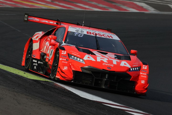 GT500クラスポールポジションはARTA MUGEN NSX-GT（野尻智紀／大湯都史樹）