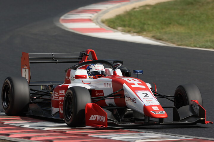 優勝は小出峻（HFDP WITH TODA RACING）