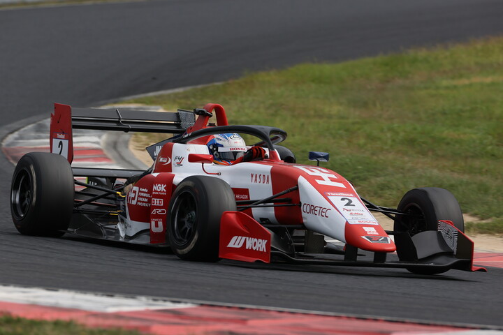 優勝は小出峻（HFDP WITH TODA RACING）