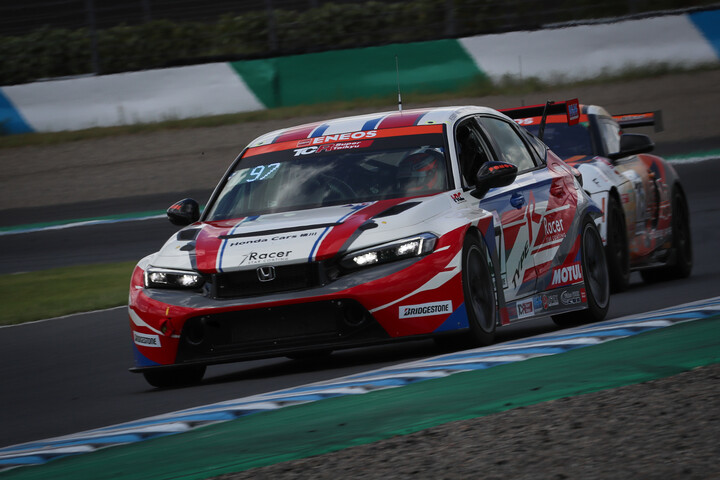 ST-TCRクラス優勝はRacer HFDP CIVIC（遠藤光博／中野信治／森山冬星）