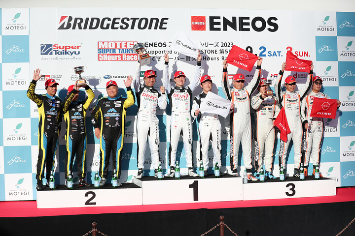 ST-Xクラスの表彰式