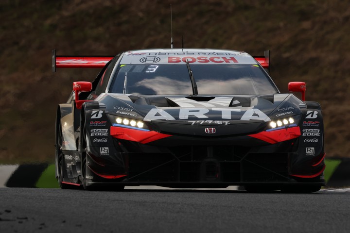 GT500クラス決勝2位はARTA MUGEN NSX-GT（福住仁嶺／大津弘樹）