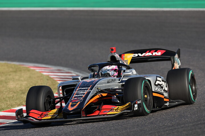 決勝5位は坪井翔（P. MU/CERUMO・INGING SF23）