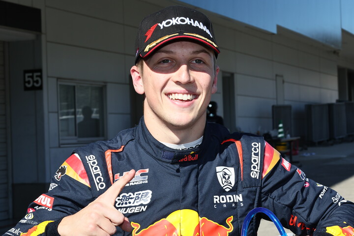 ポールポジションを獲得したリアム・ローソン（TEAM MUGEN）