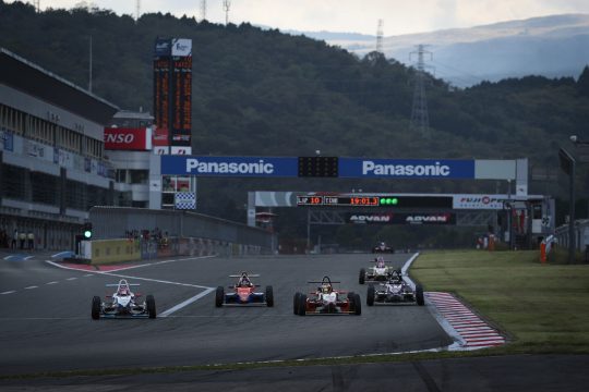 3位争いは4ワイド