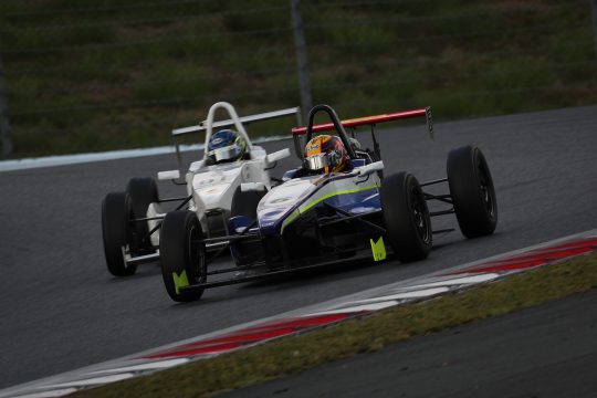 優勝は渡会太一（FTKレブレーシングガレージ）