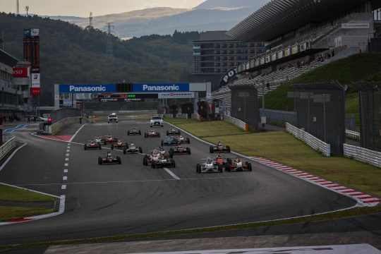 決勝のスタートシーン