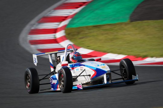 予選4位は小田優（AUTOBACSドラゴコルセ）