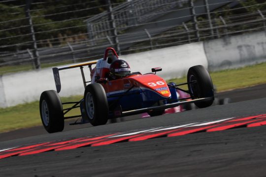 予選5位は磐上隼斗（アルビ富士吟景GIA ED）