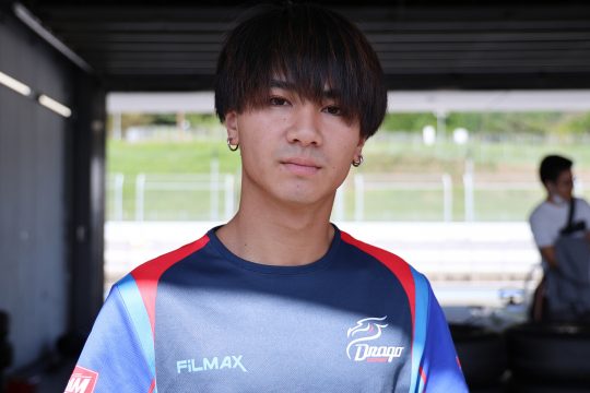 予選4位の小田優（AUTOBACSドラゴコルセ）
