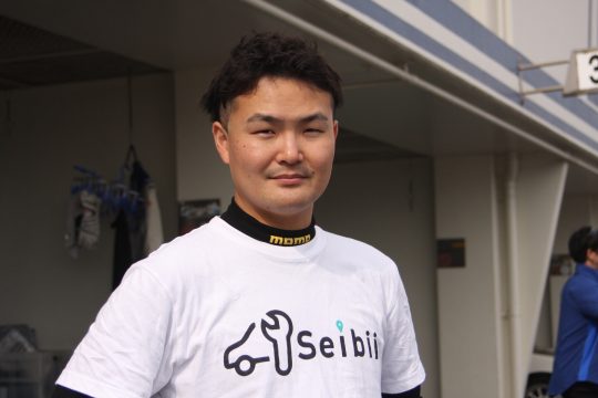 紀平啓祐（ELEVレーシング制動屋S2）