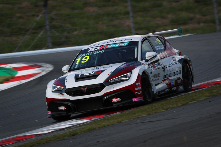 決勝2位は末廣武士（バースレーシングプロジェクト【BRP】）