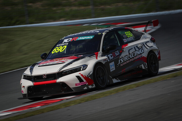 決勝3位は久保田英夫（J'S RACING CIVIC TCR FL5）