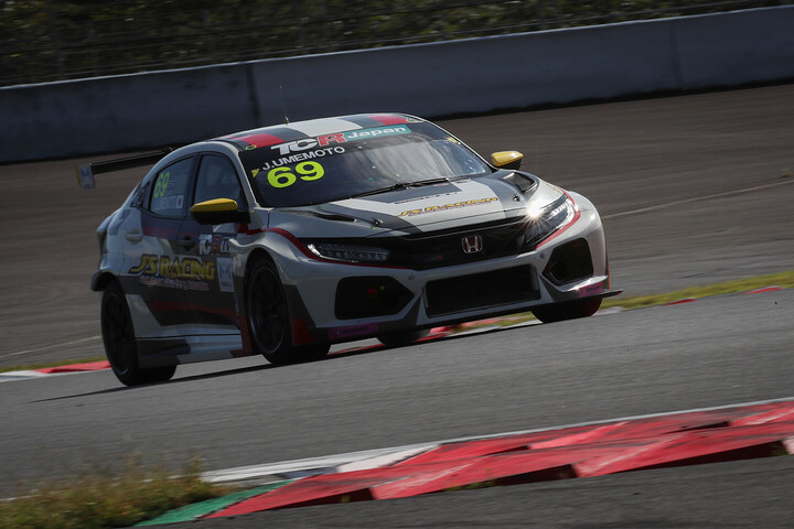 予選4位は梅本淳一（J'S RACING CIVIC TCR FK7）