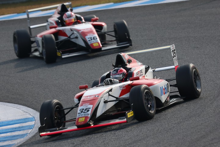 優勝は中村仁（TGR-DC RSトムススピリットF4）