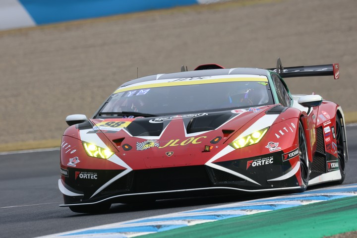 GT300クラス予選2位はJLOCランボルギーニGT3（小暮卓史／元嶋佑弥）