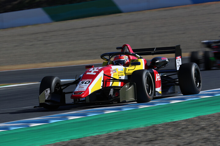 決勝2位は木村偉織（HFDP WITH B-MAX RACING）