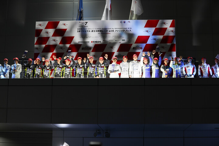 ST-Qクラスの全ドライバーが登壇