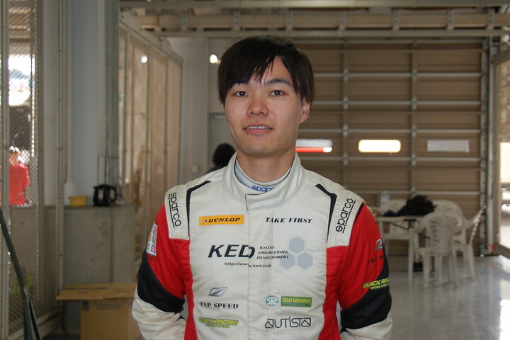 決勝で2位に入りチャンピオンを獲得した白崎稜（TAKE FIRSTスタッフリソース）