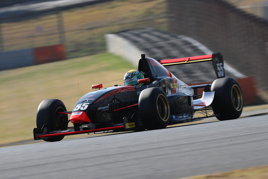 ジェントルマンクラスポールポジションは河野靖喜（ファーストガレージ＆amp;ISP）