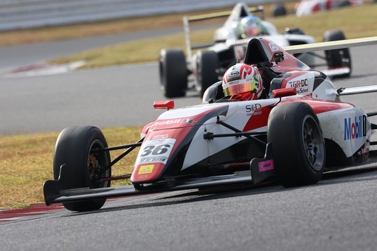 決勝3位は小林利徠斗（TGR-DC RSトムススピリットF4）