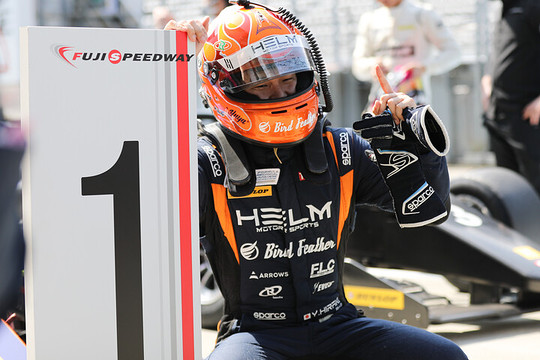 優勝した平木湧也（HELM MOTORSPORTS）