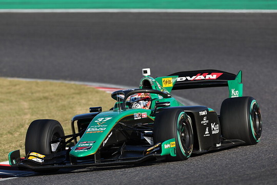 決勝3位は宮田莉朋（VANTELIN TOM\'S SF23）